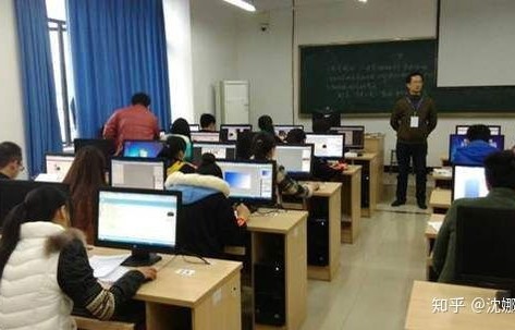 中职电子商务专业考大学